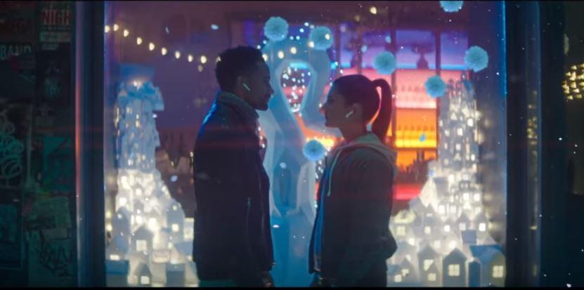 Move someone this holiday. Apple’s Christmas advert for 2017 for the Apple earpods.